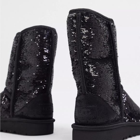UGG Classic Short Sequin Boot - Picture 5 of 16